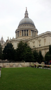 Stumbling upon St. Paul's Cathedral on the way to campus.