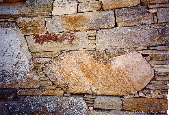 Detail, Delos
