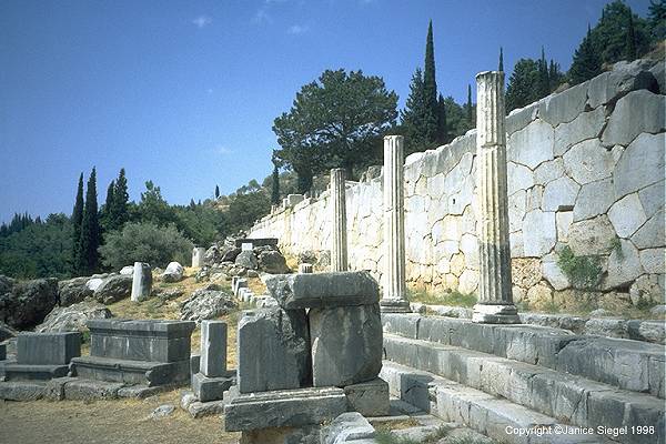 Sacred Way, Delphi