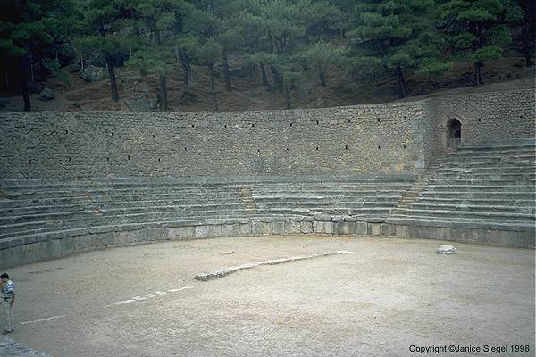 Stadium, Delphi