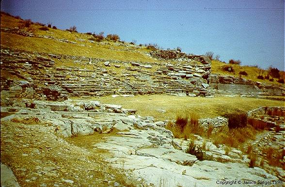 Theater, Thorikos